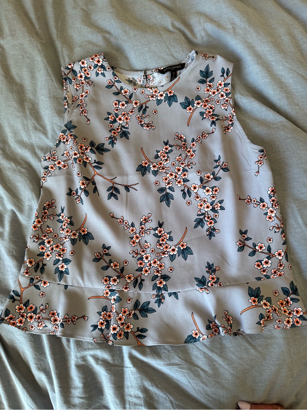 BR Floral Sleeveless Peplum Top - Gray with Pink Floral